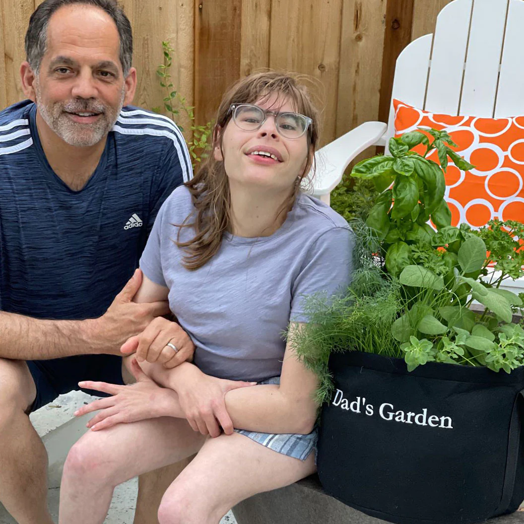 Gardenuity® Dad's Seasonal Herb Patio Kit - Image 4