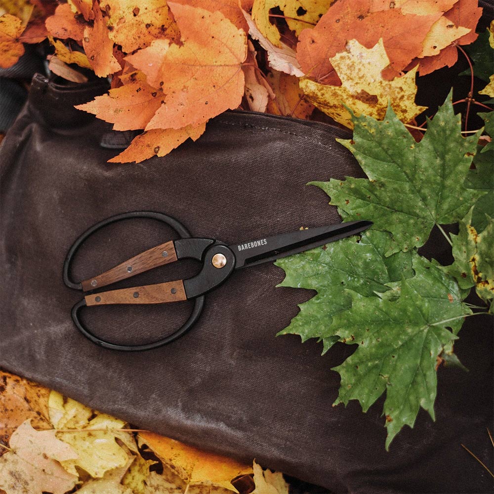 Barebones Rust-Resistant Steel Garden Scissors - Image 4